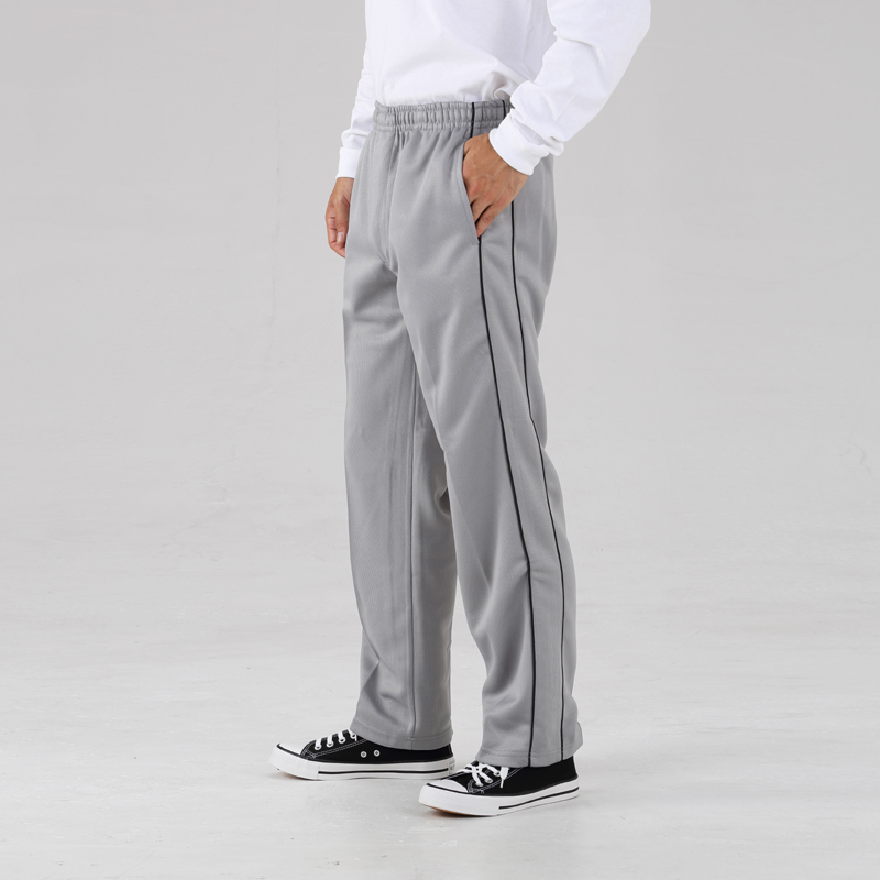 トレーニングパンツ