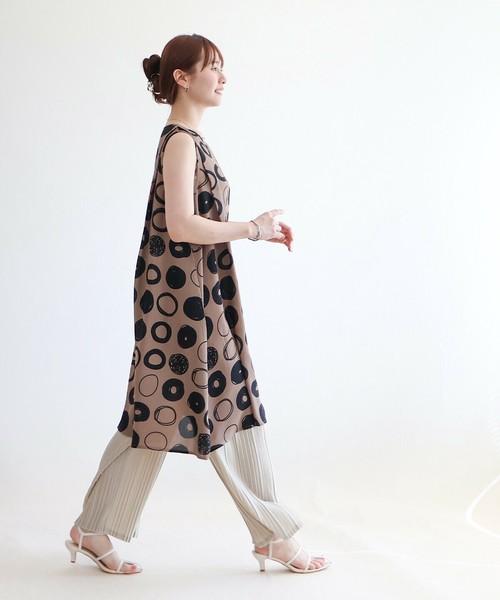アートリングプリントノースリーブワンピース
