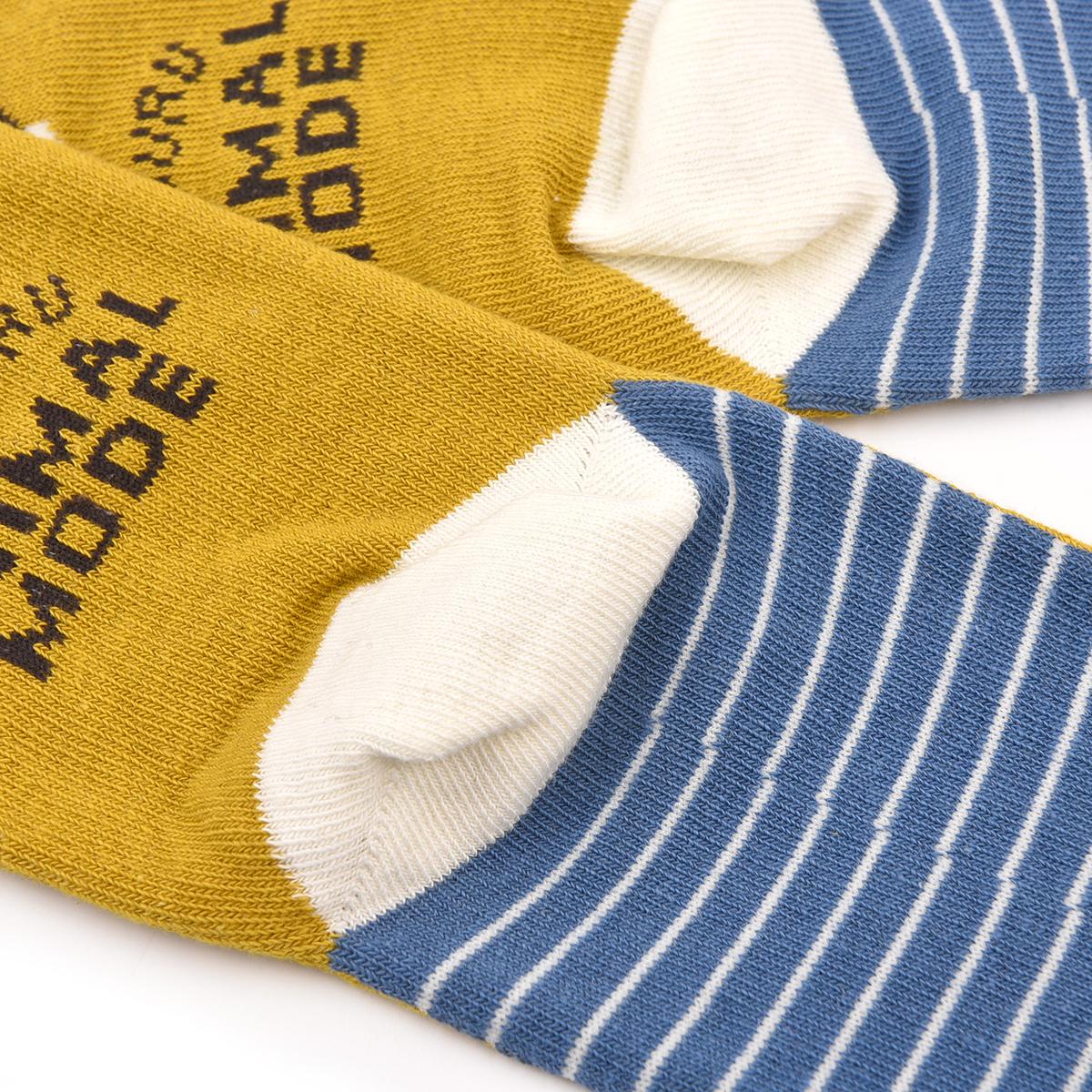 クスグルソックス　ジャガード靴下　パウロ柄