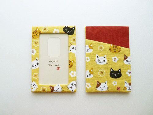 パスケース　ねこ黄