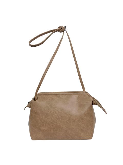 003188900 / ナチュラル合皮　合皮　ワイヤーショルダーバッグL　全4カラー　ﾍﾞｰｼﾞｭ