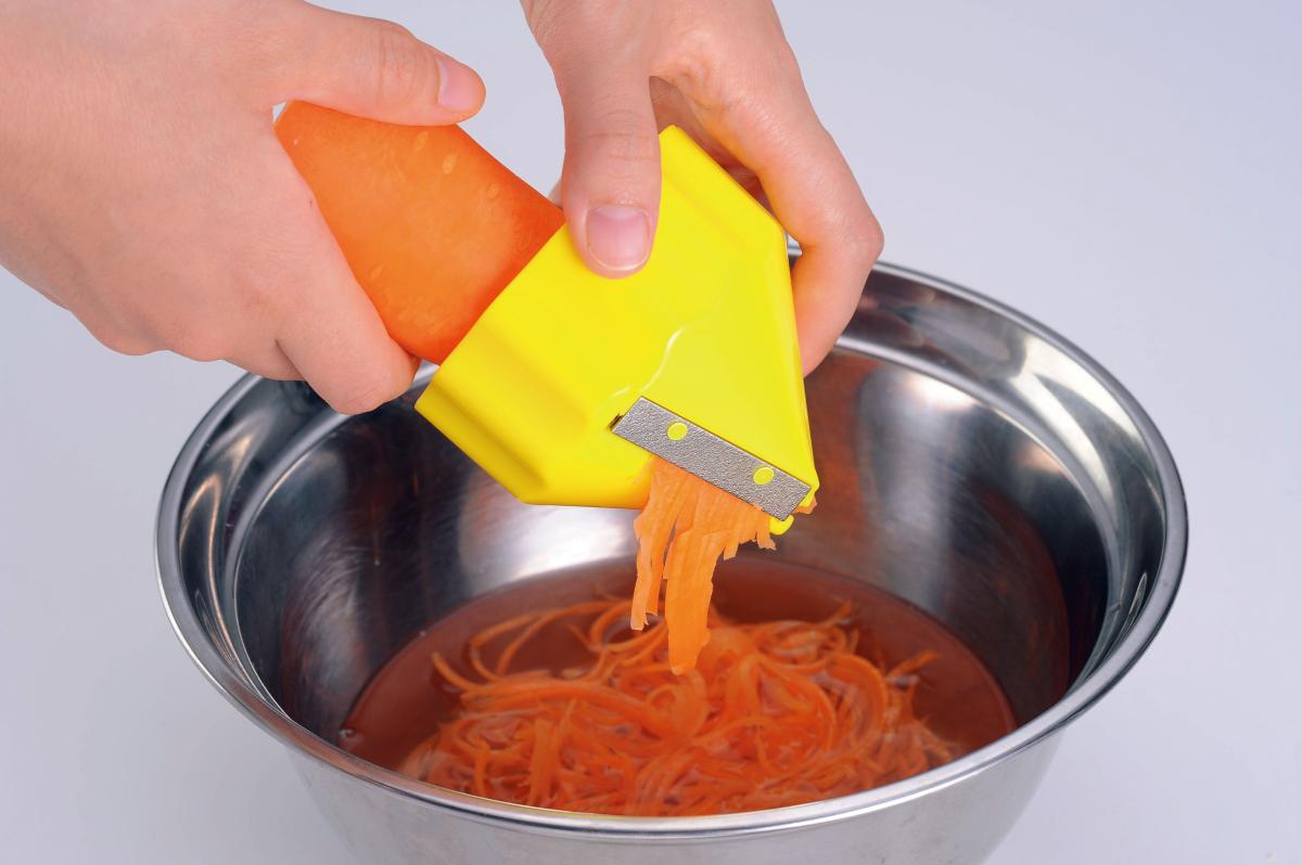 くるくる野菜スライサー