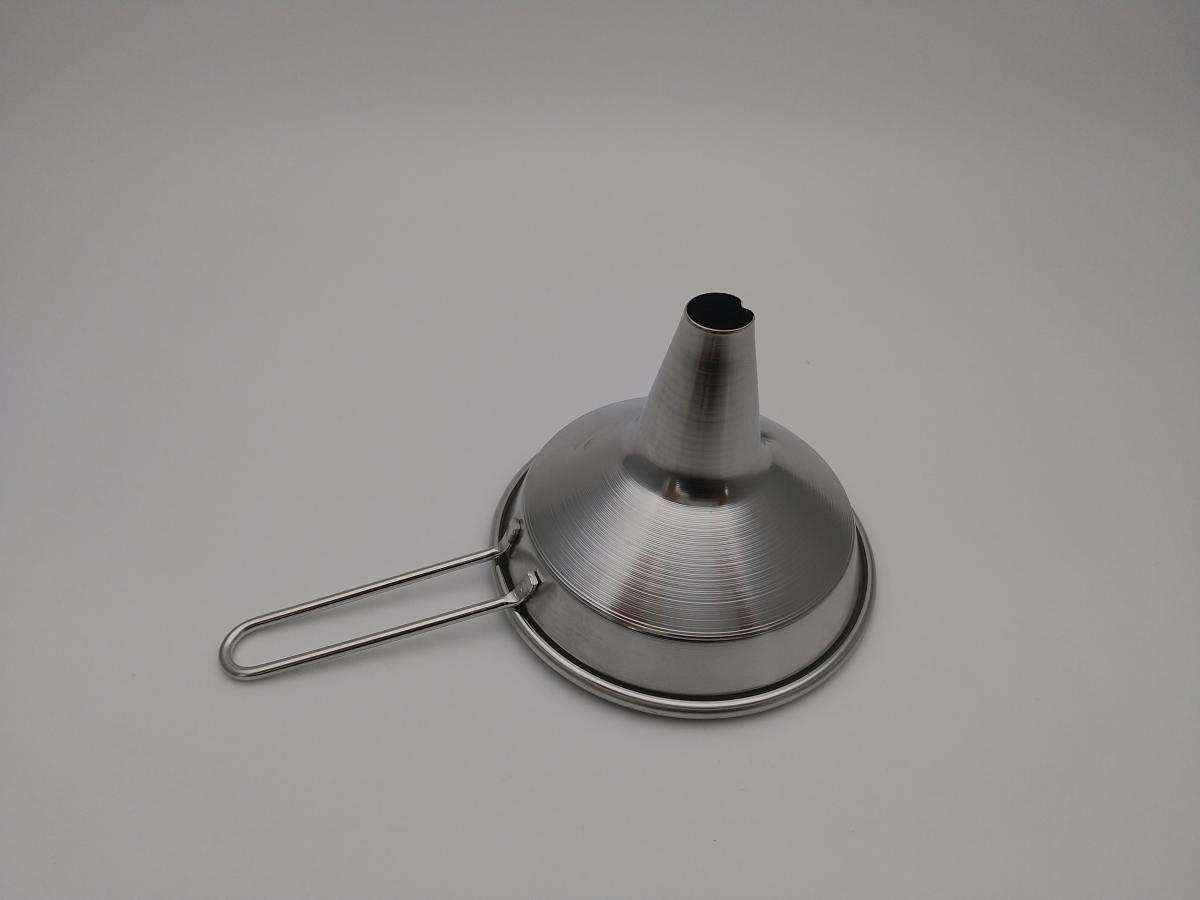 188　ハンドル付じょうご　9cm
