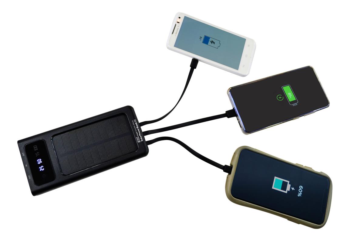 ソーラーパワーバンクIII　モバイルバッテリー　スマホ充電　節電対策  停電対策