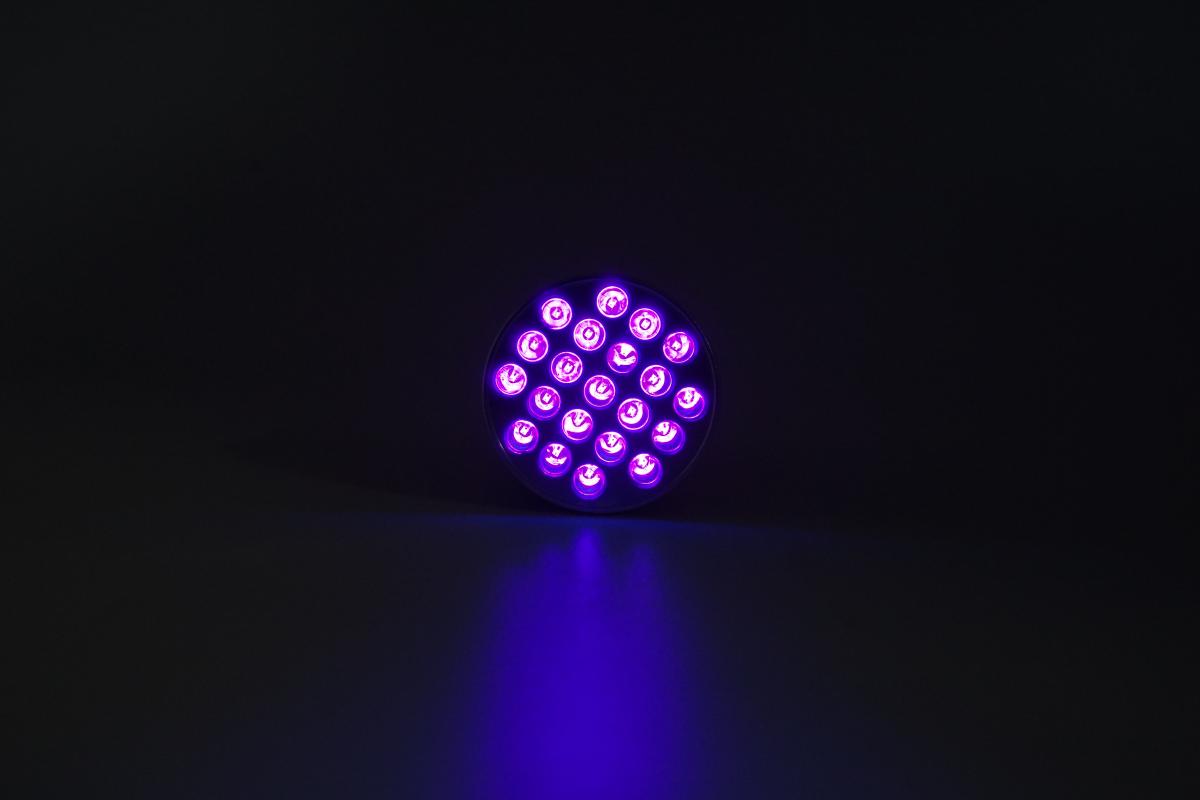 クールビーム　KB38　紫外線　UVライト　21LED