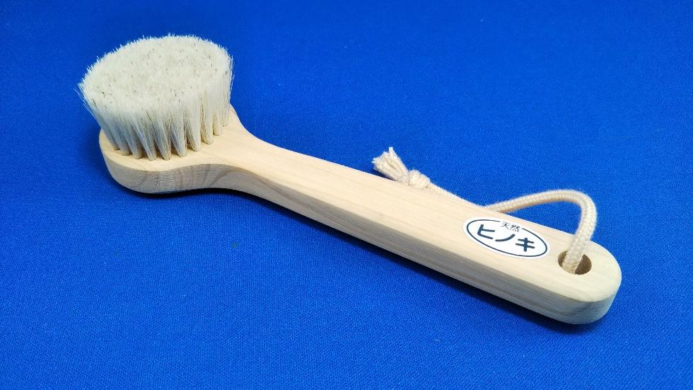 かなや刷子　フェイスブラシ ヒノキ/白馬毛