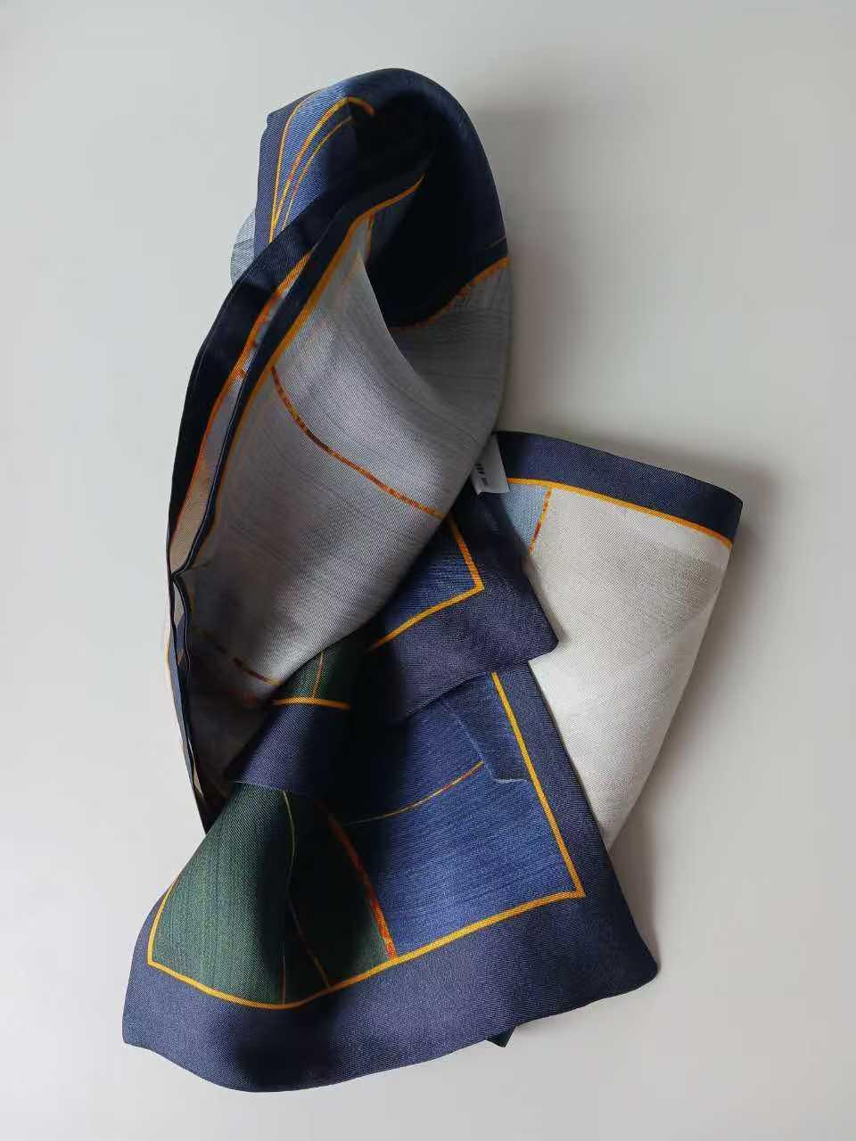 【Sinen】シルクスカーフ