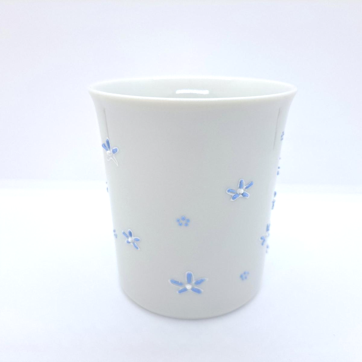 九谷焼マグカップ花ちらしブルー