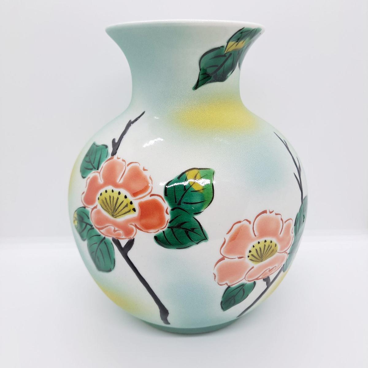 九谷焼6.5号花瓶／山茶花