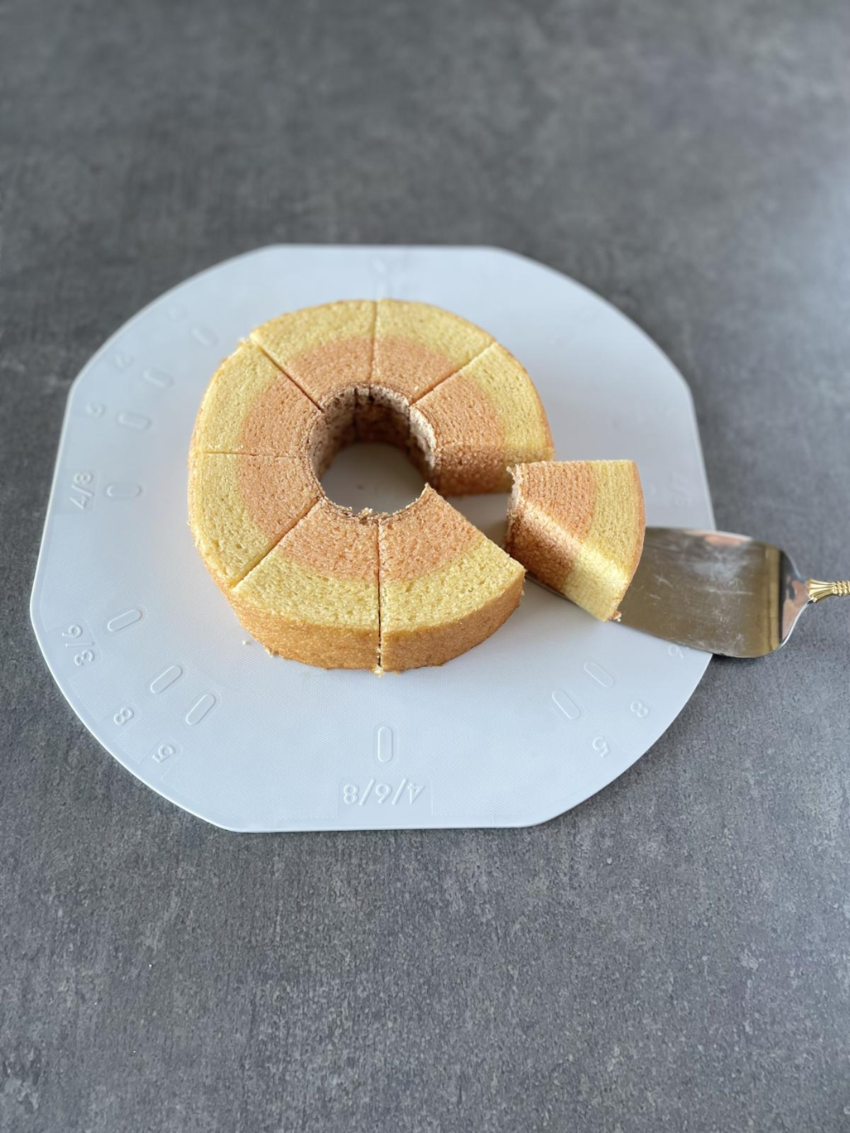 Felio 汚れにくい等分できる抗菌ソフト まな板 | キッチン用品