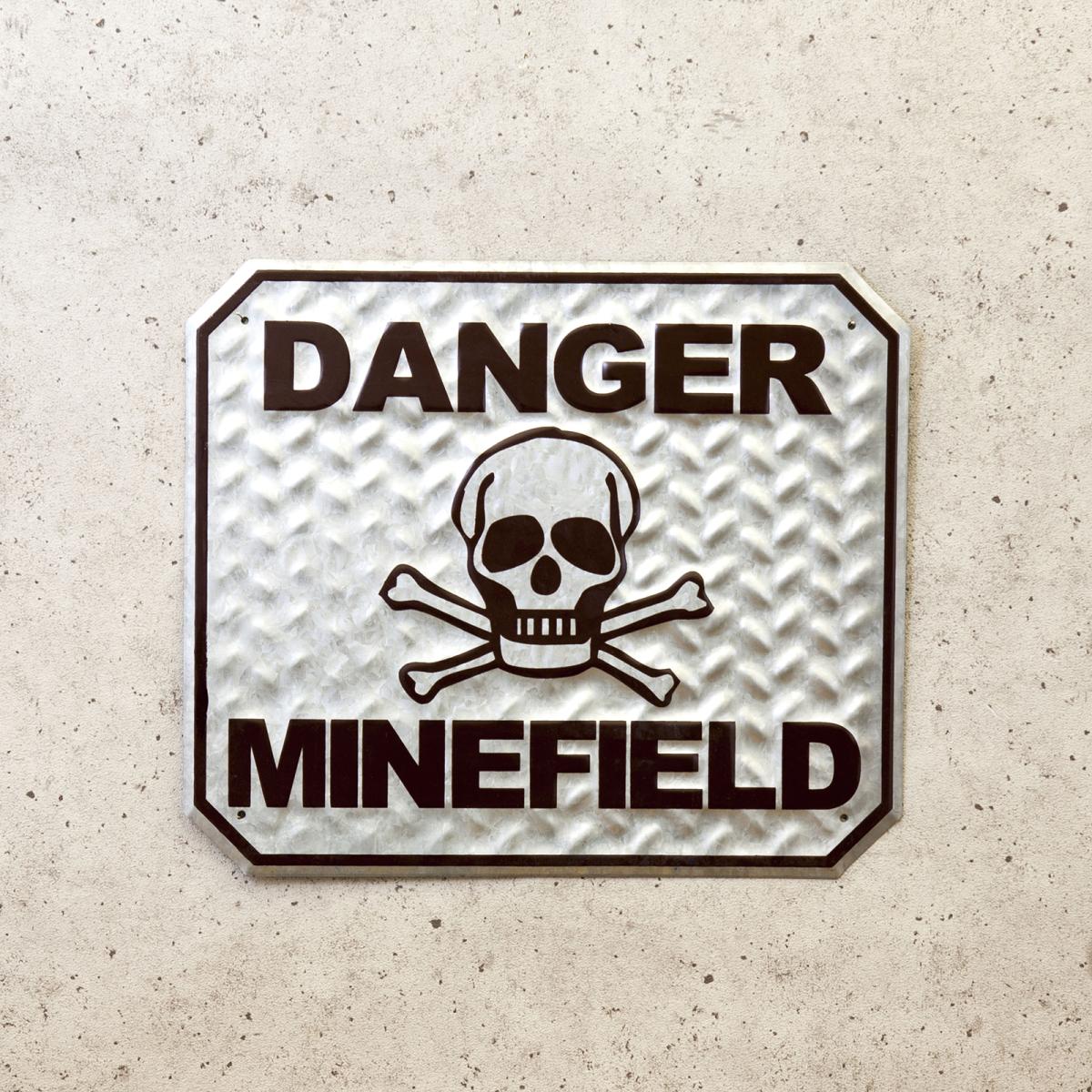 アメリカンクラシック  エンボスティンプレート [DANGER MINEFIELD]