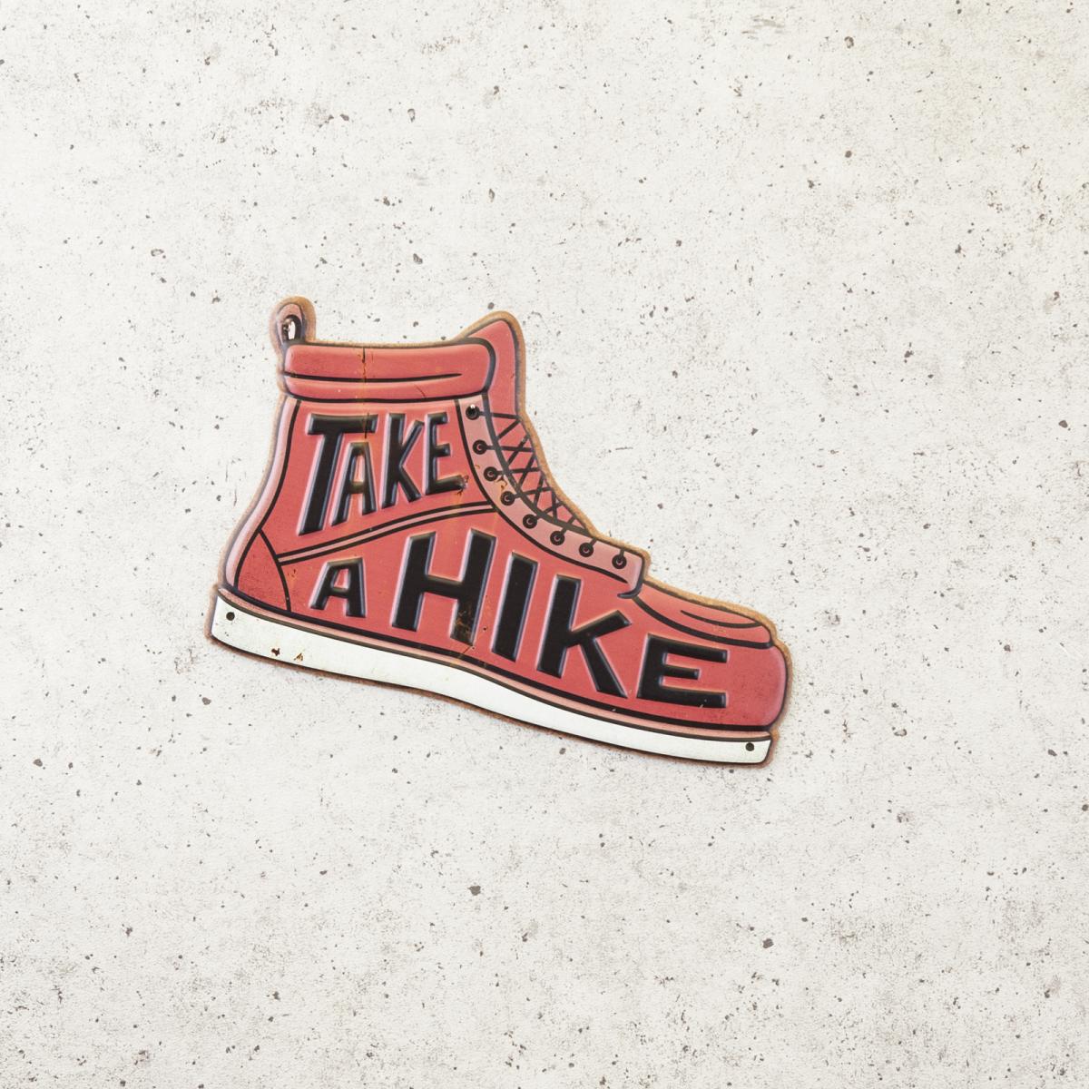 アンティークエンボスプレート ［TAKE A HIKE］