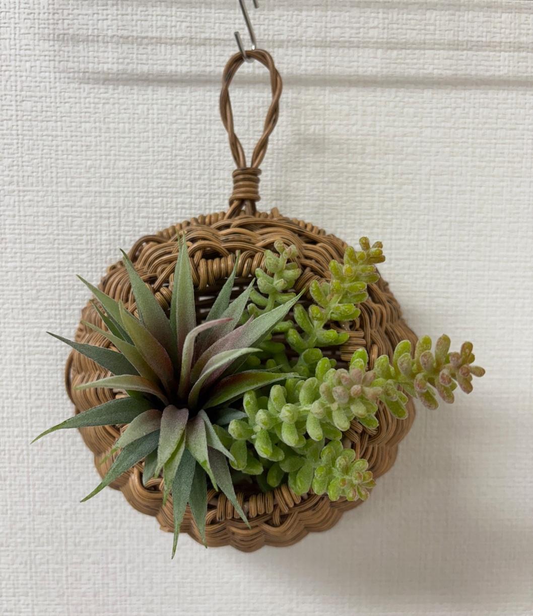 壁面装飾　ＰＰラタン素材のウォールポケット　　ラメアラウンドウォールポケットＳ　