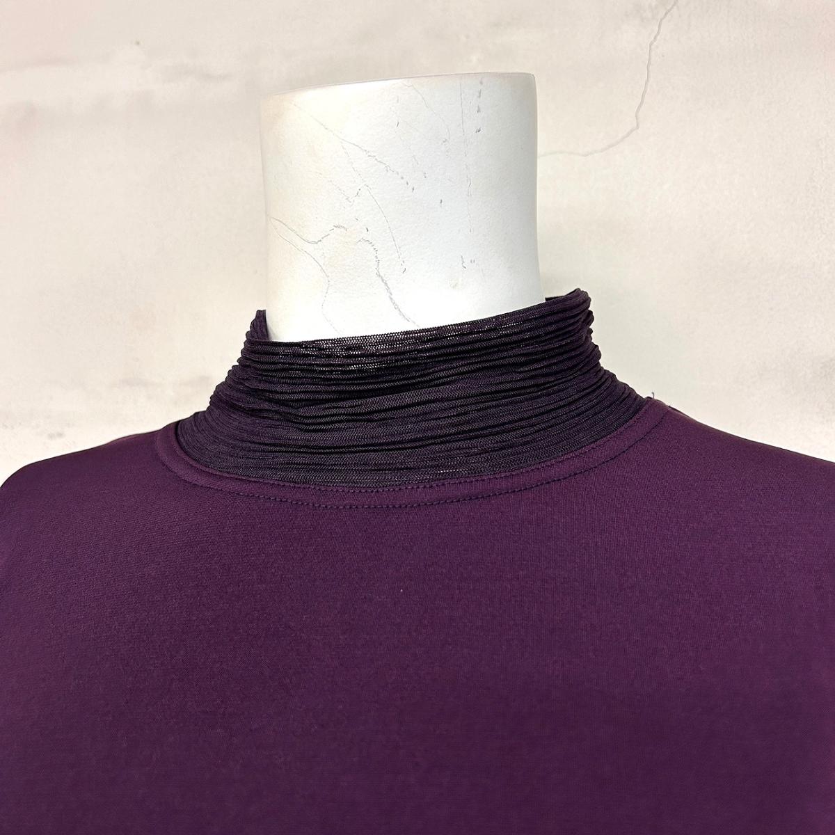 襟シアープリーツ　無地長袖Tシャツ