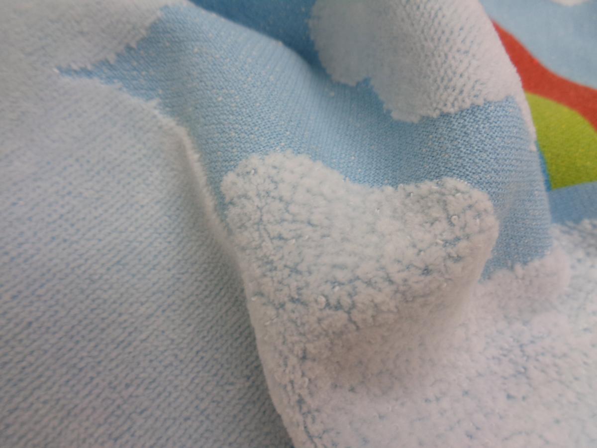 アンパンマンくもとにじフェイスタオル