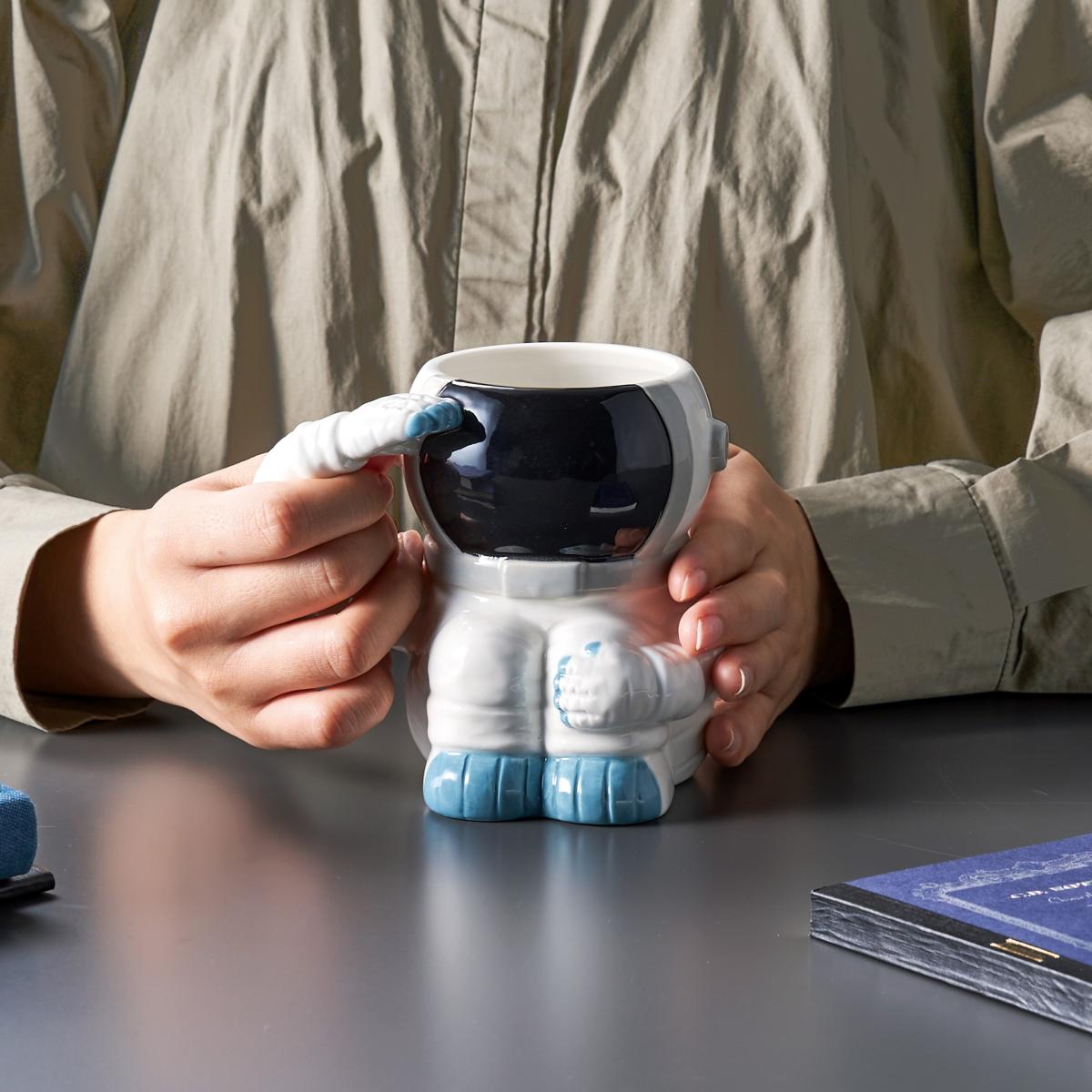 アストロノーツ マグカップ 宇宙 宇宙飛行士 宇宙服