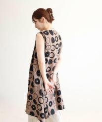 アートリングプリントノースリーブワンピース