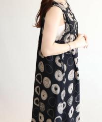 アートリングプリントノースリーブワンピース