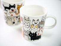 マグカップ　ねこ・全身