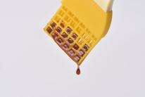 たっぷり塗れる たれ塗り名人（M）レッド