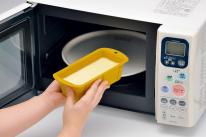 シリコンパウンドケーキ型（17cm）レッド