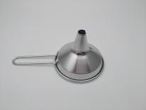 18-8　ハンドル付じょうご　7.5cm