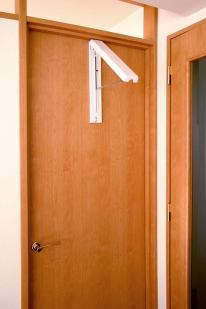 インスタハンガー ホワイトプラスチック　 掛けるだけの”ハンガーフック”　アメリカ大ヒット商品