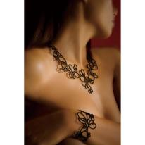 【夏前特価】Batucada（バチュカダ）ハンドメイドネックレス　 ペタル