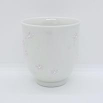 九谷焼湯呑／小花ちらしピンク