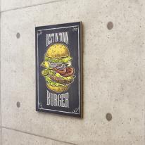 ウッドボード ［BEST IN TOWN BURGER］