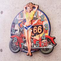 アンティークエンボスクロック［ROUTE 66 Sexy Girl］