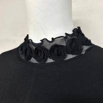 襟ぐるぐる　無地長袖Tシャツ