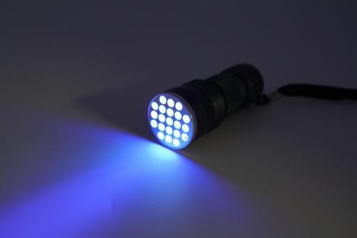 クールビーム　KB38　紫外線　UVライト　21LED